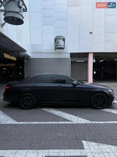 Mercedes-Benz E43 AMG — фото 3