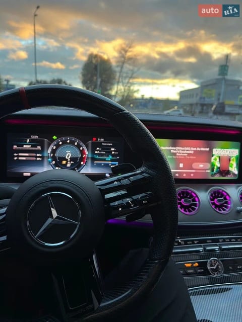 Mercedes-Benz E43 AMG — фото 4